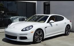 2016 Porsche Panamera (White)