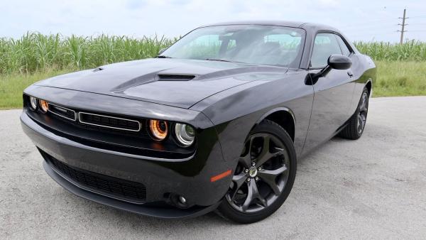 2019 Dodge Challenger (Black)